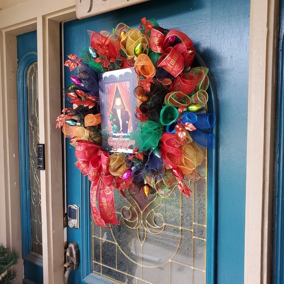 A Christmas Story Movie Wreath - Picture 9 of 9